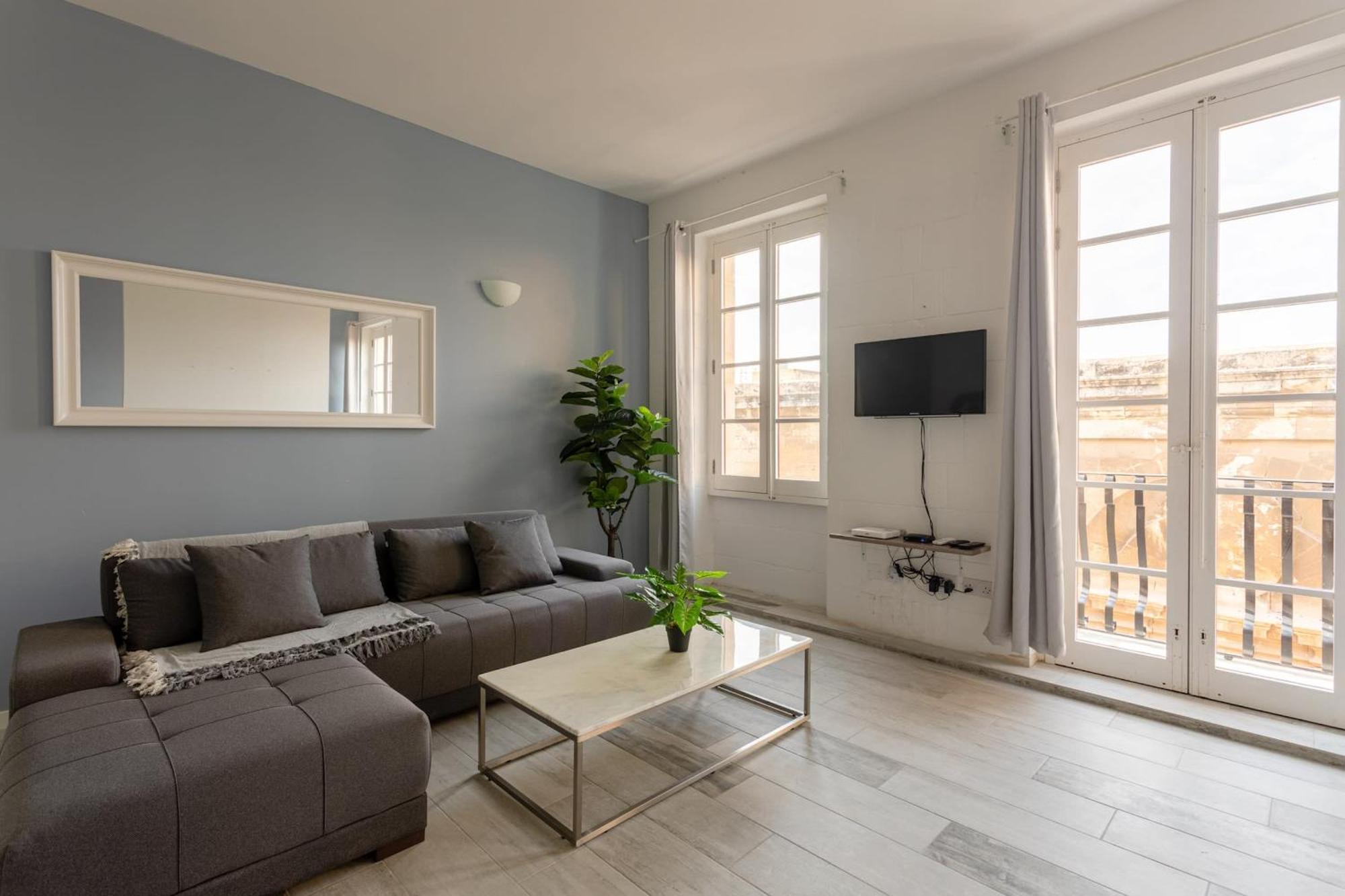 شقة Exclusive 3br House With Rooftop Terrace - Cityapartmentstay فاليتا